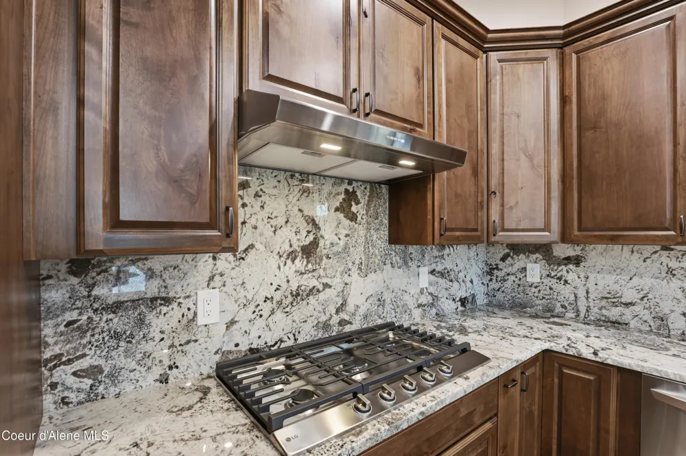 216 Mara MDWS Athol, ID 83801