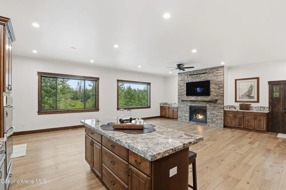216 Mara MDWS Athol, ID 83801
