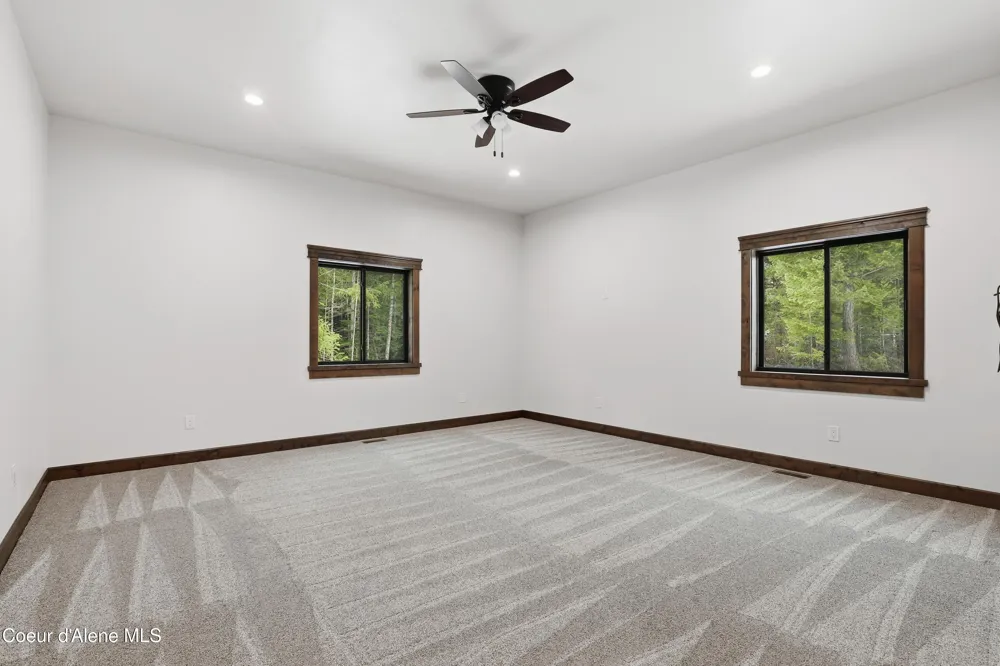 216 Mara MDWS Athol, ID 83801