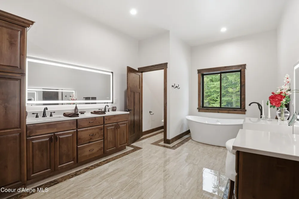 216 Mara MDWS Athol, ID 83801