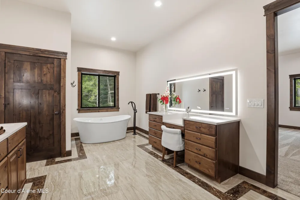 216 Mara MDWS Athol, ID 83801