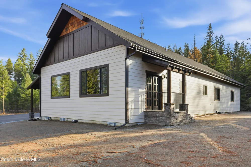 216 Mara MDWS Athol, ID 83801