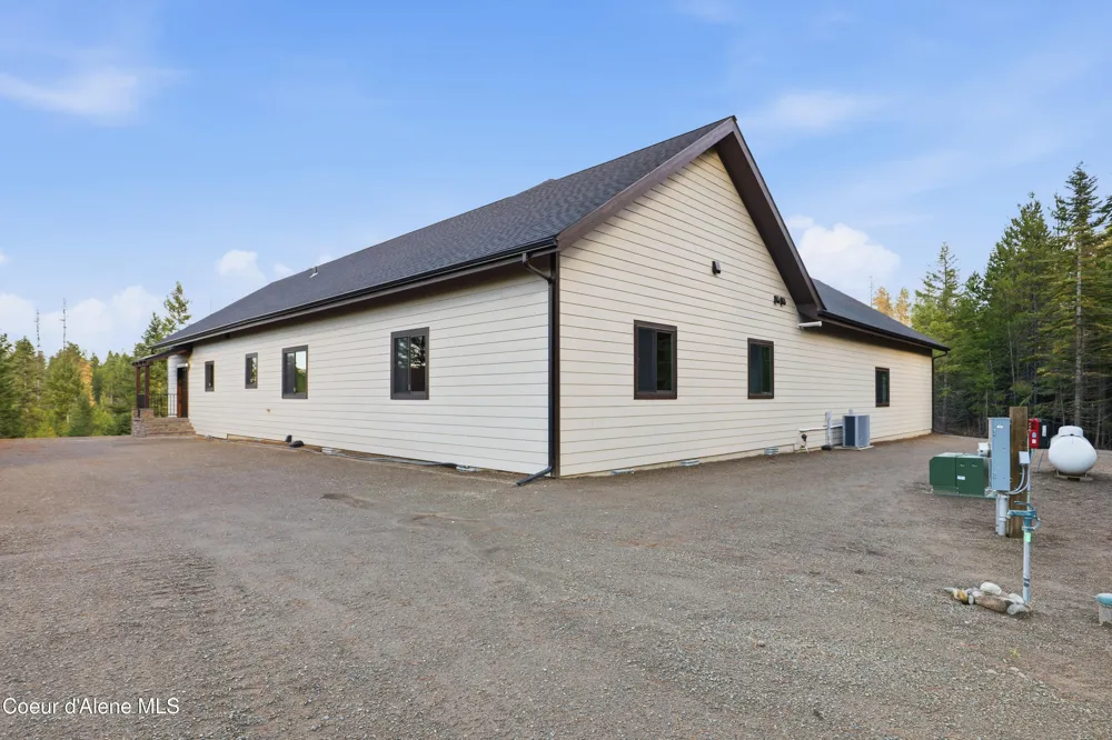 216 Mara MDWS Athol, ID 83801