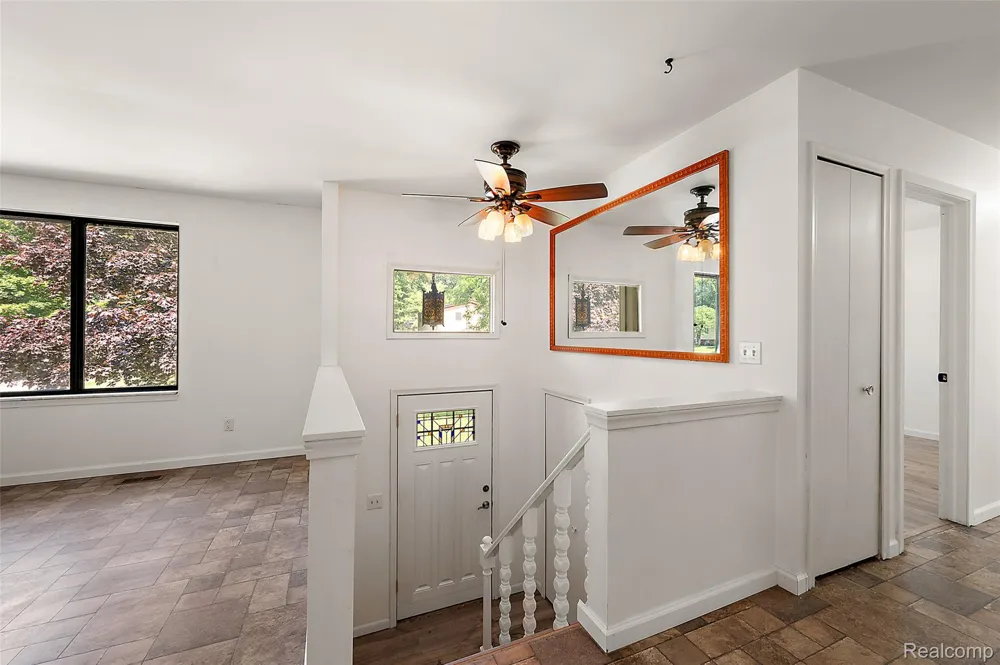7427 Emerson Washington Township, MI 48094