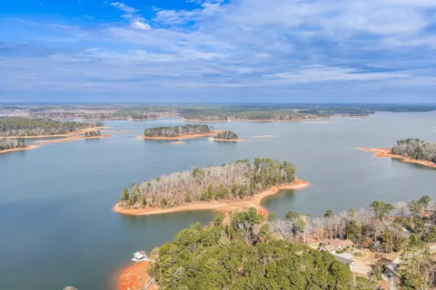 5977 Rousseau Creek Road
