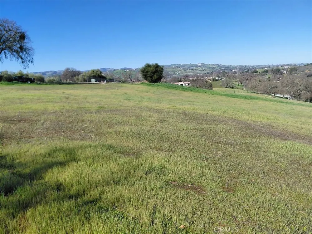 1920 Fire Rock Loop Templeton, CA 93465