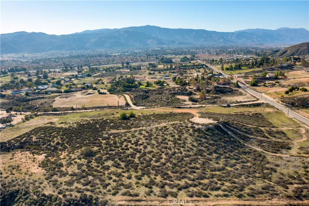 23777 Wildomar Trail Wildomar, CA 92595