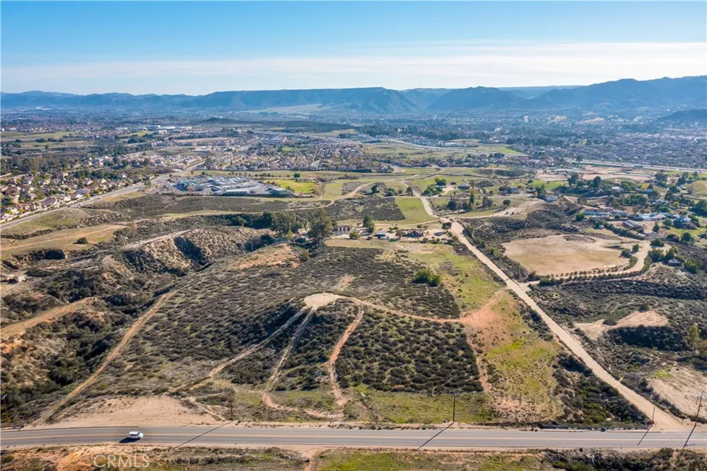 23777 Wildomar Trail Wildomar, CA 92595