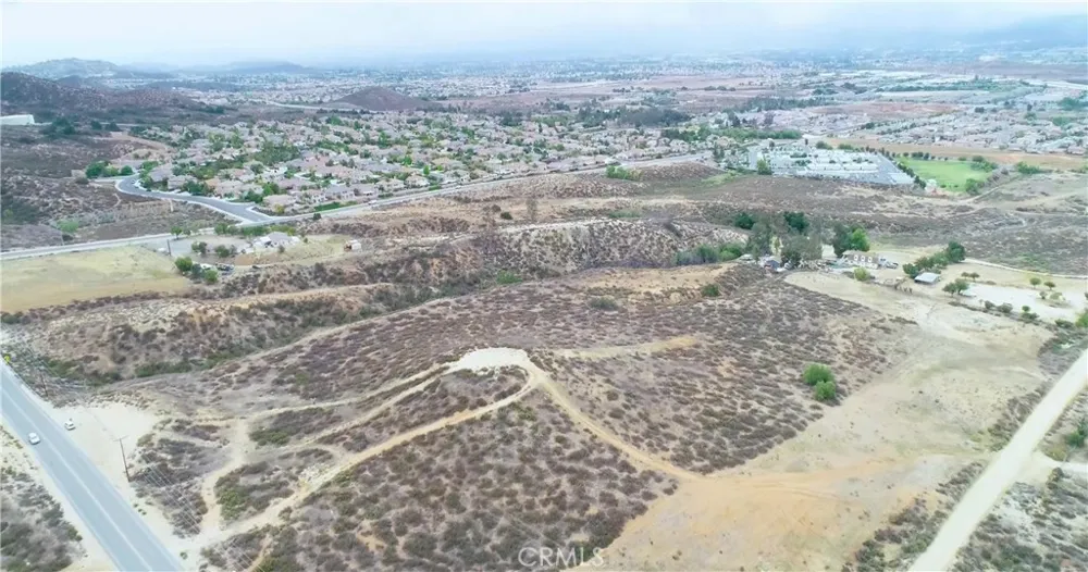 23777 Wildomar Trail Wildomar, CA 92595
