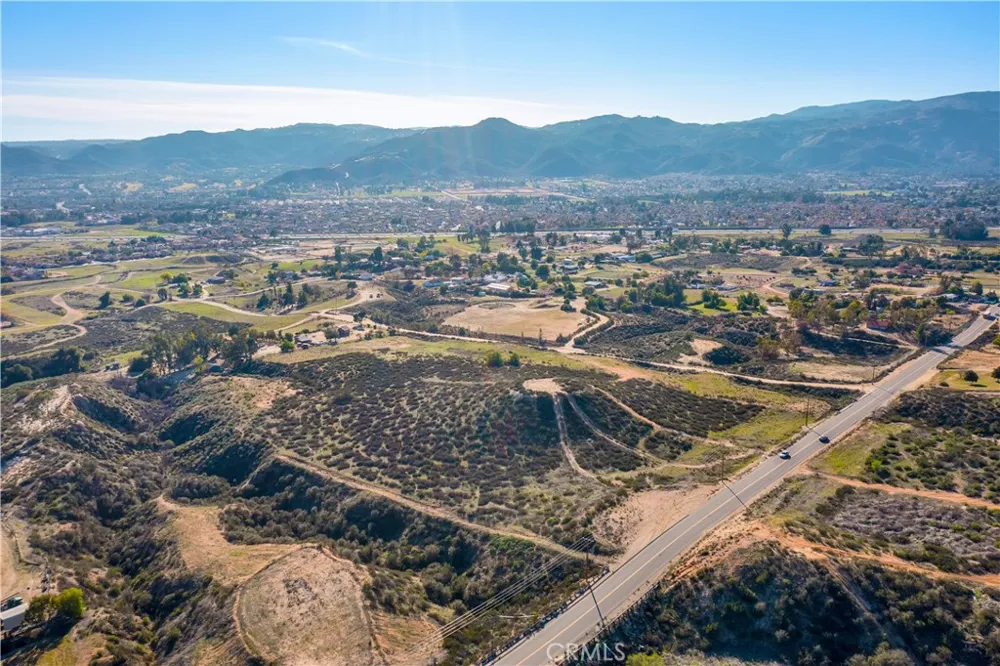 23777 Wildomar Trail Wildomar, CA 92595
