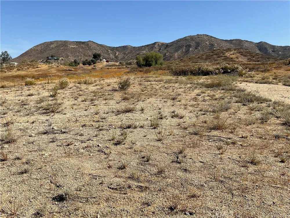 23777 Wildomar Trail Wildomar, CA 92595