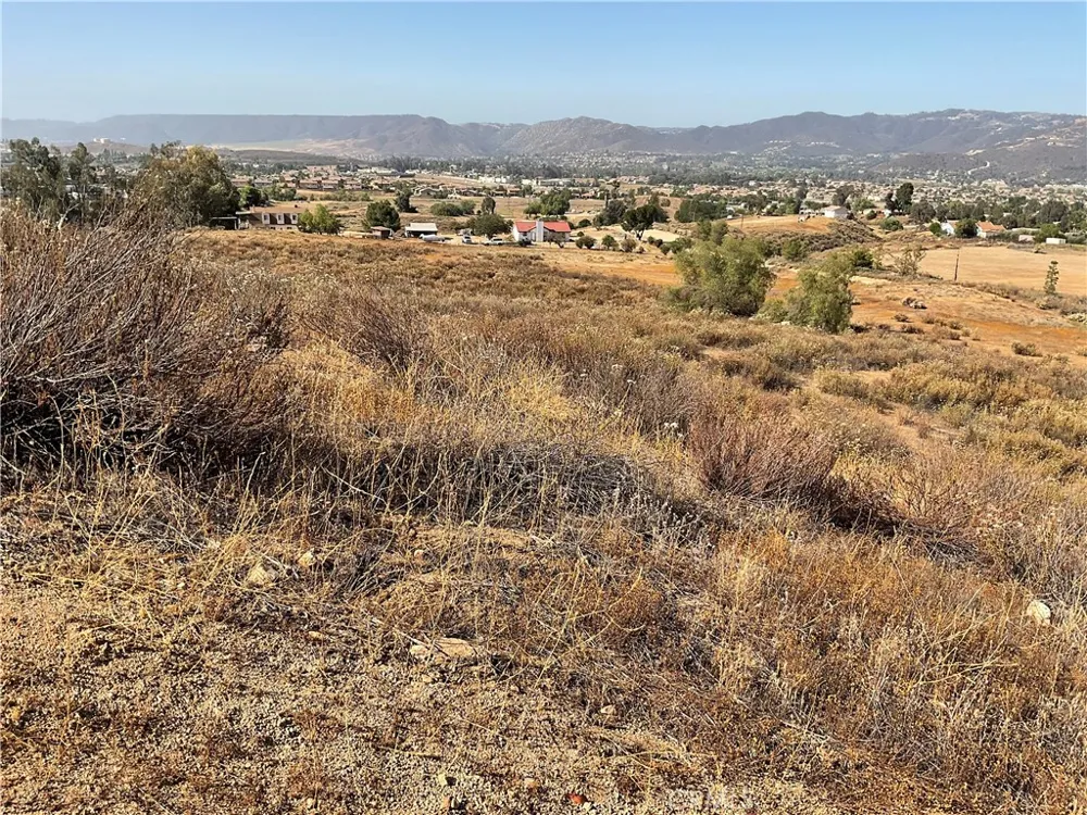 23777 Wildomar Trail Wildomar, CA 92595
