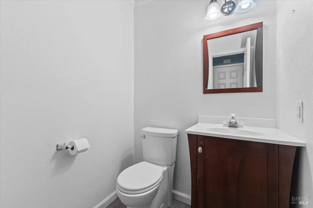 1003 Golf Course Drive Rohnert Park, CA 94928