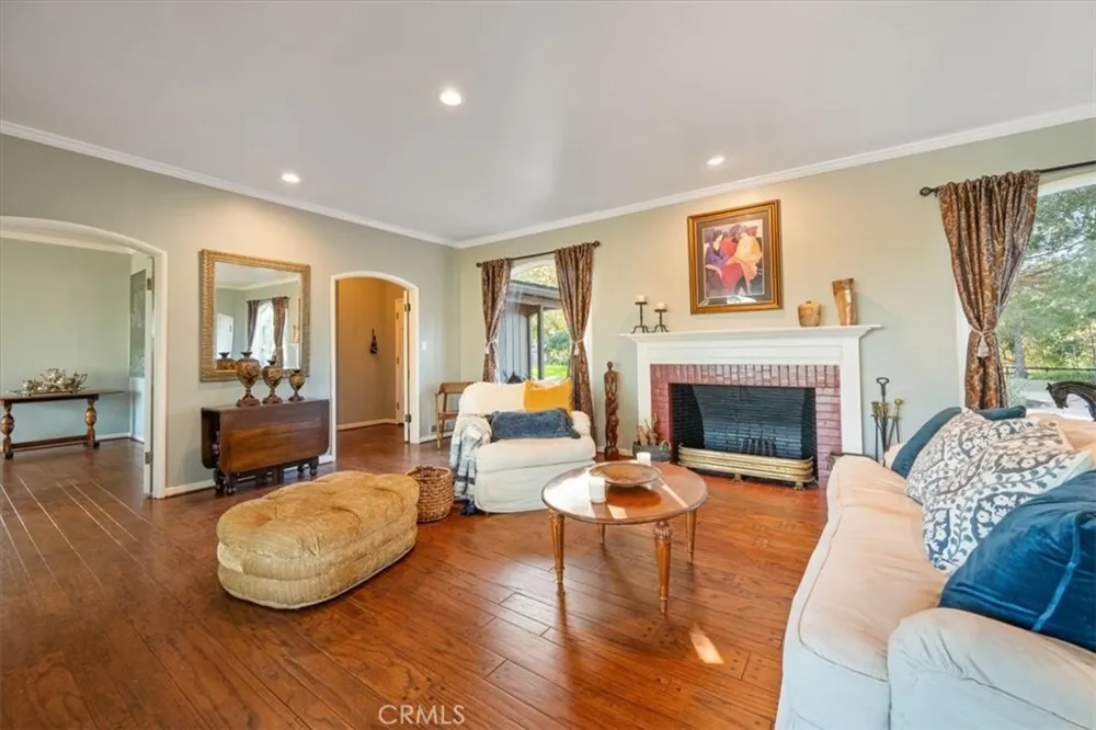 2480 Roblar Avenue Los Olivos, CA 93441