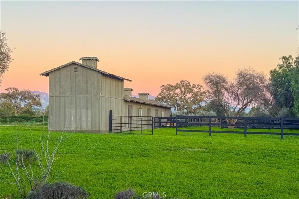 2480 Roblar Avenue Los Olivos, CA 93441