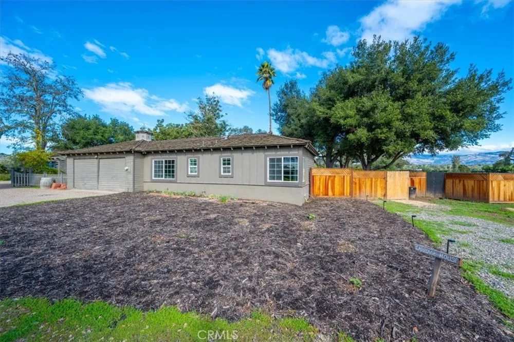 2480 Roblar Avenue Los Olivos, CA 93441