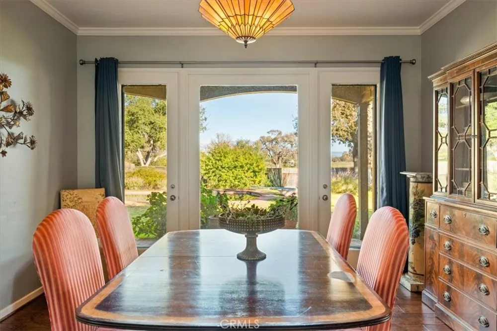 2480 Roblar Avenue Los Olivos, CA 93441