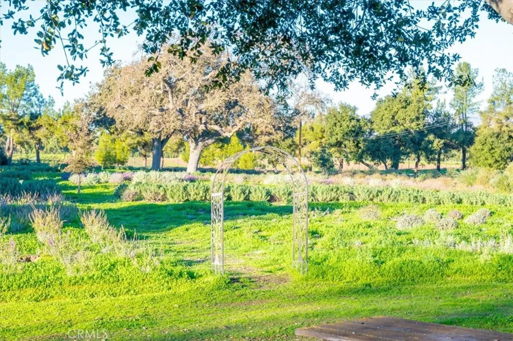 2480 Roblar Avenue Los Olivos, CA 93441