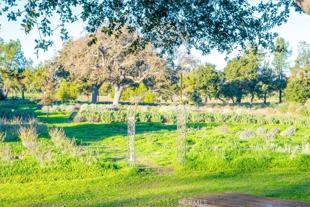 2480 Roblar Avenue Los Olivos, CA 93441
