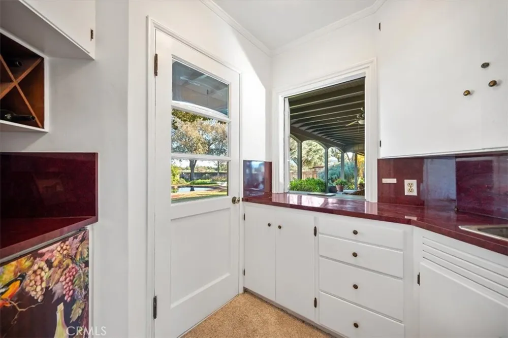 2480 Roblar Avenue Los Olivos, CA 93441