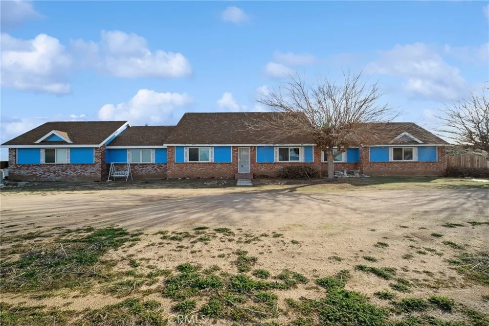 17050 Lancaster Road