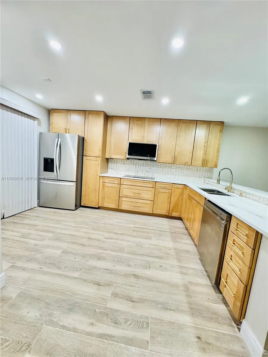 Address Not Shown Margate, FL 33063