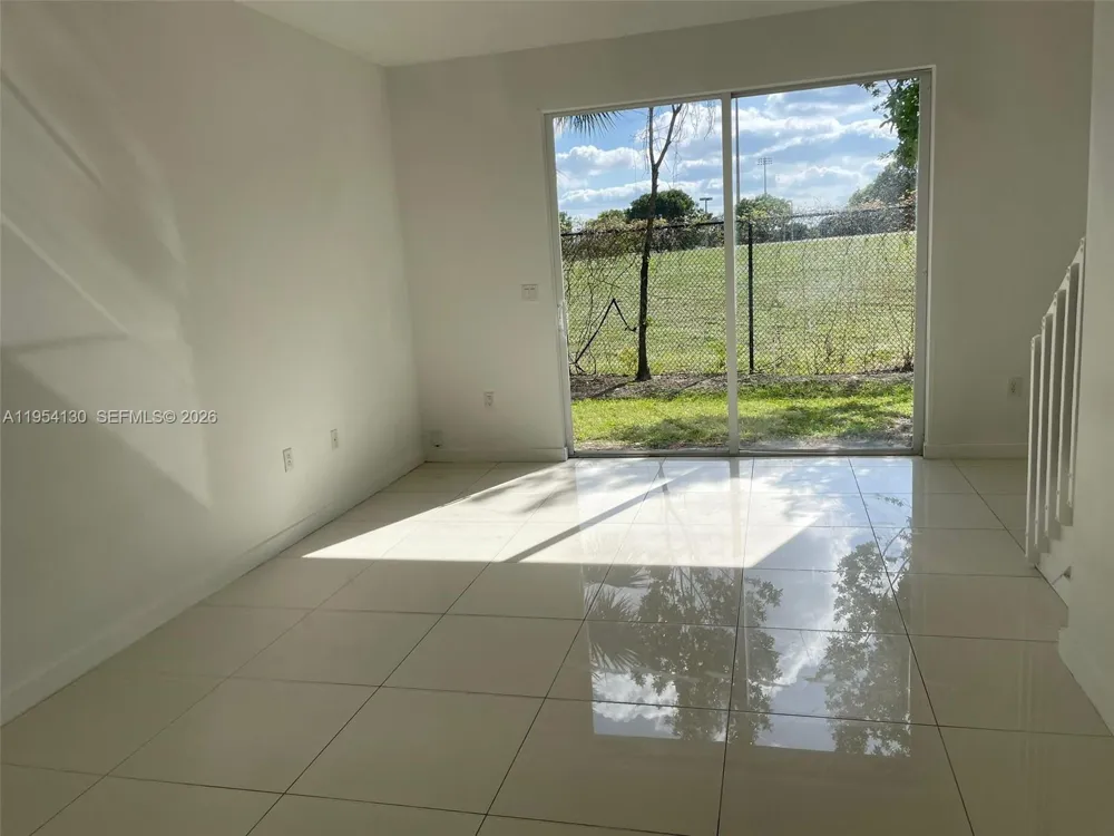 3486 NW 13th St #3486 Lauderhill, FL 33311