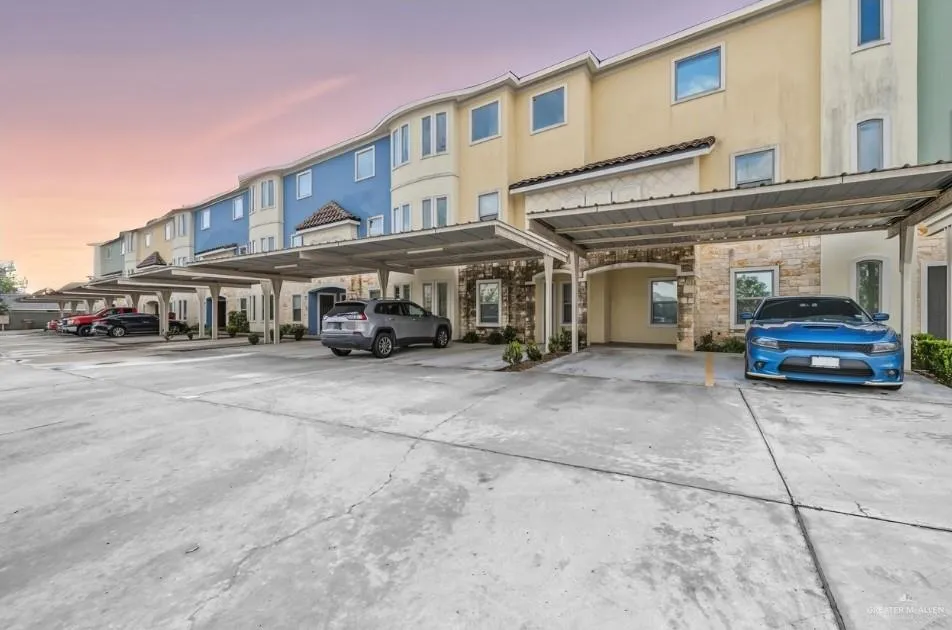 3302 S Sugar Road #I