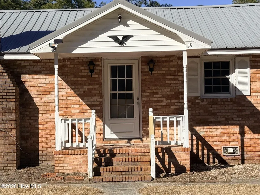 19 Wilkins Road Belhaven, NC 27810