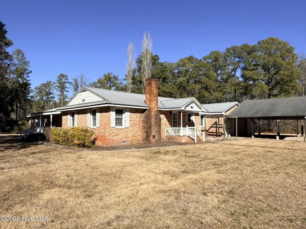 19 Wilkins Road Belhaven, NC 27810