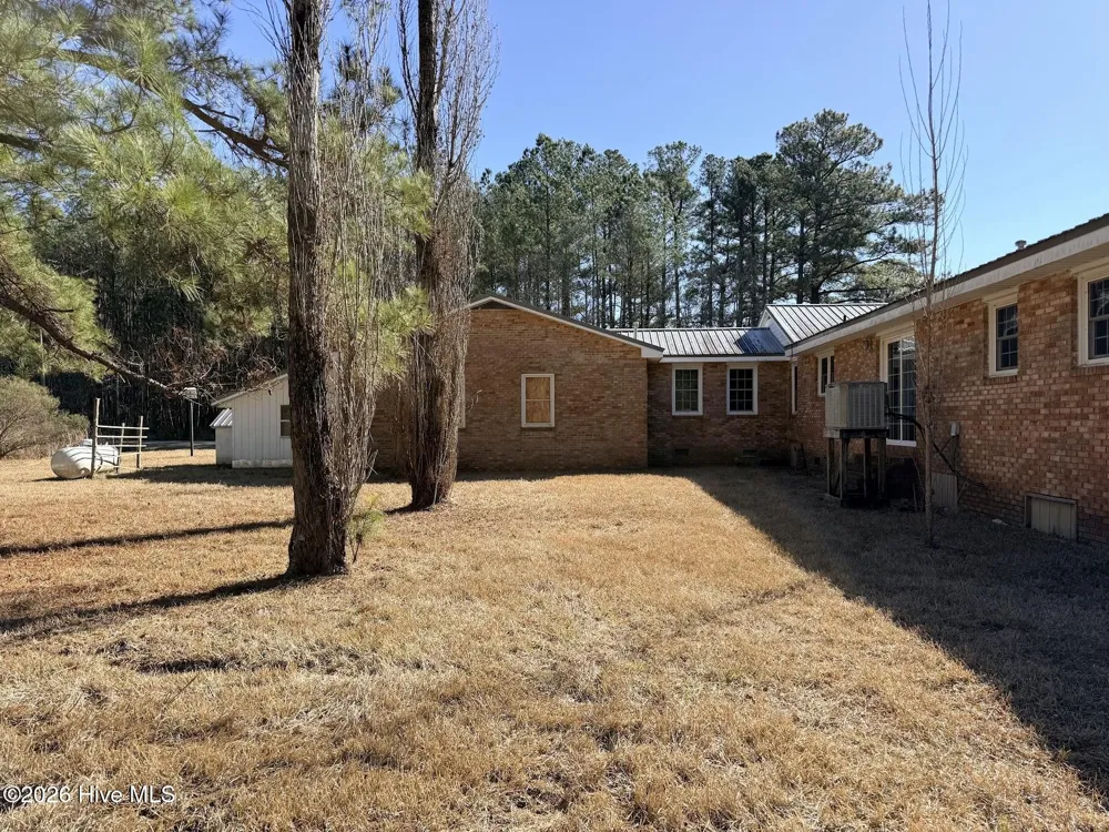 19 Wilkins Road Belhaven, NC 27810