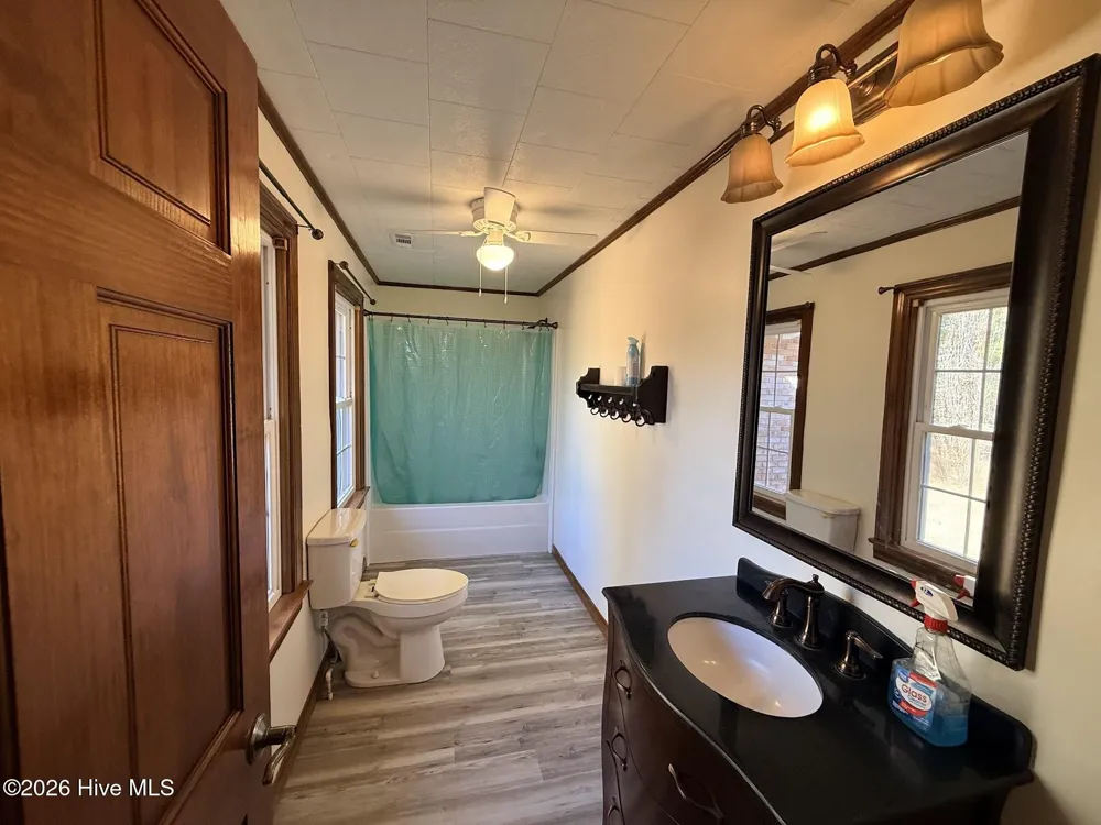 19 Wilkins Road Belhaven, NC 27810