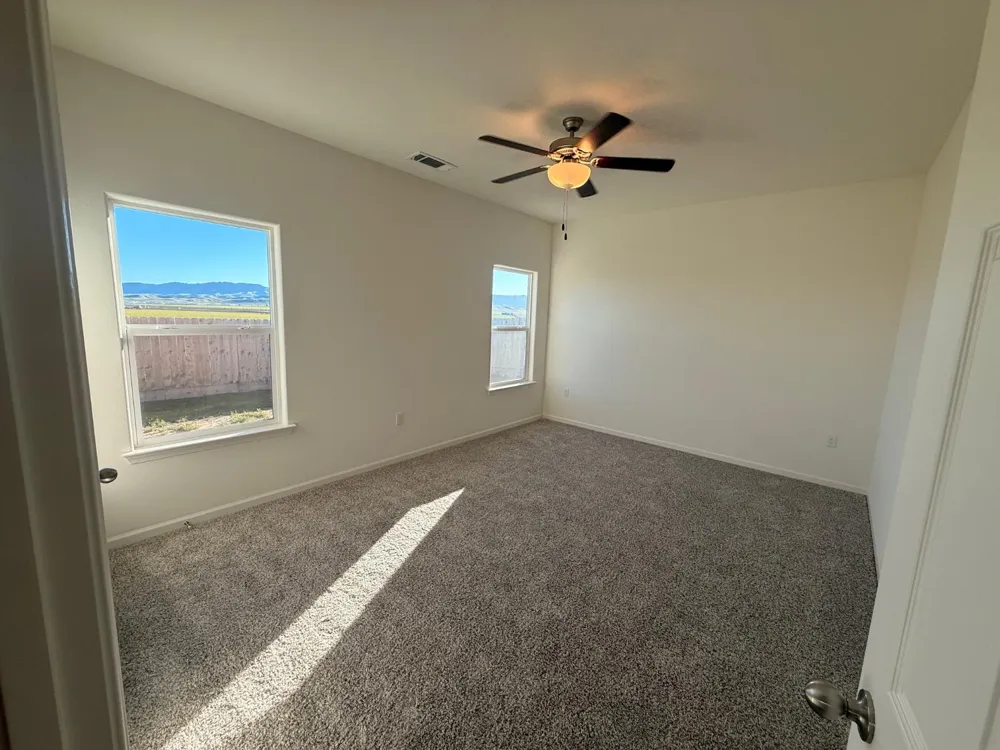1105 E Orange Street Avenal, CA 93204