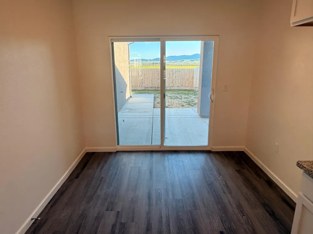 1105 E Orange Street Avenal, CA 93204