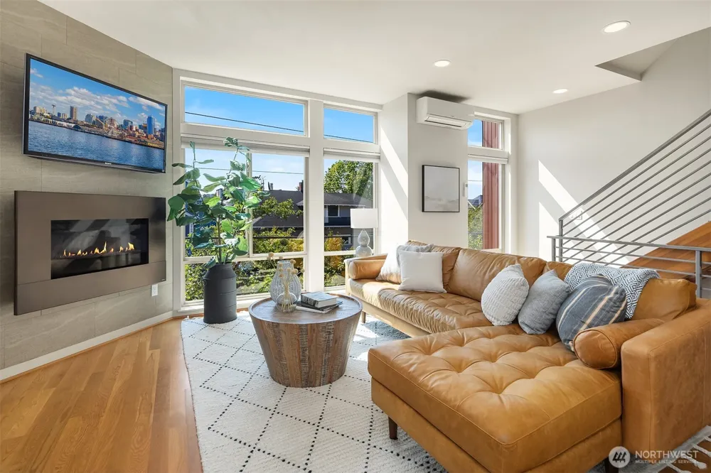 1704 E Marion Street