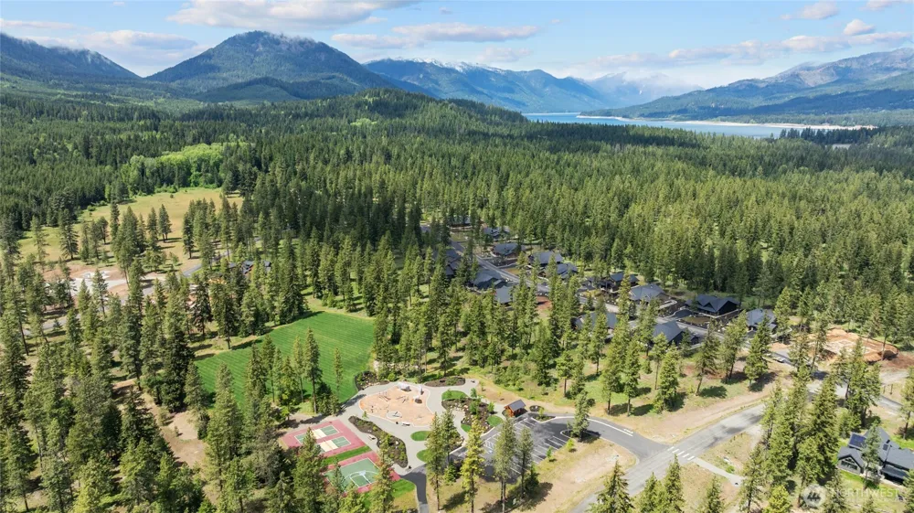 971 Domerie Park Loop Cle Elum, WA 98922