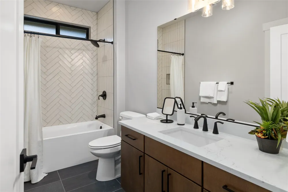 971 Domerie Park Loop Cle Elum, WA 98922