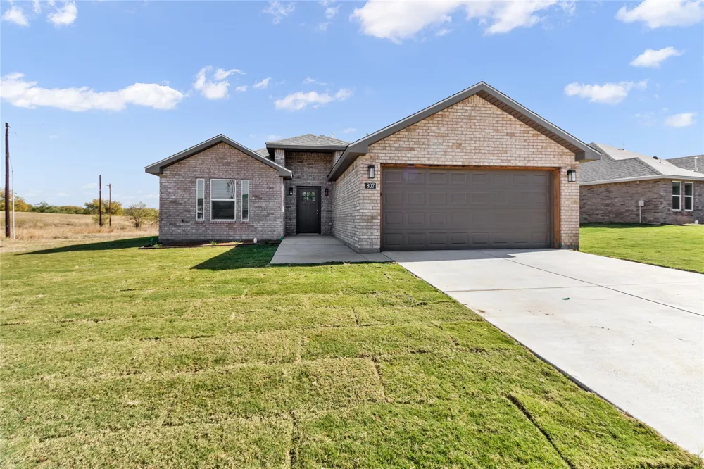 807 Bella Blvd Street Coleman, TX 76834