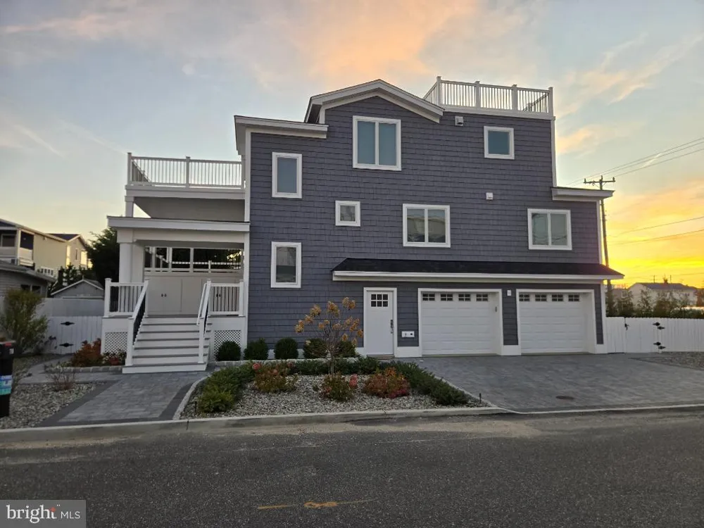 718 LONG BEACH BOULEVARD Surf City, NJ 08008