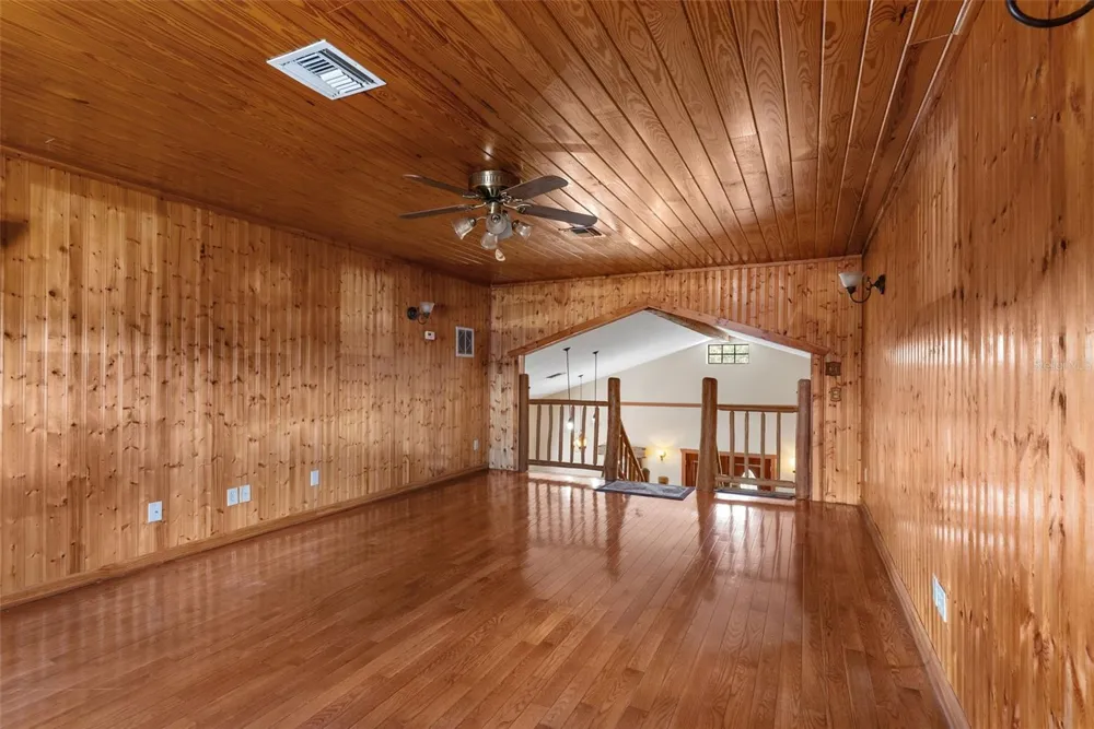17620 POYNER ROAD Polk City, FL 33868