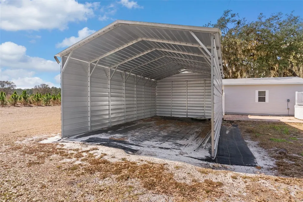 17620 POYNER ROAD Polk City, FL 33868