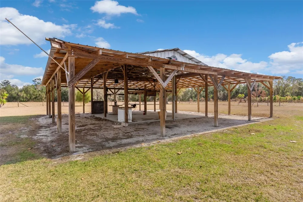 17620 POYNER ROAD Polk City, FL 33868