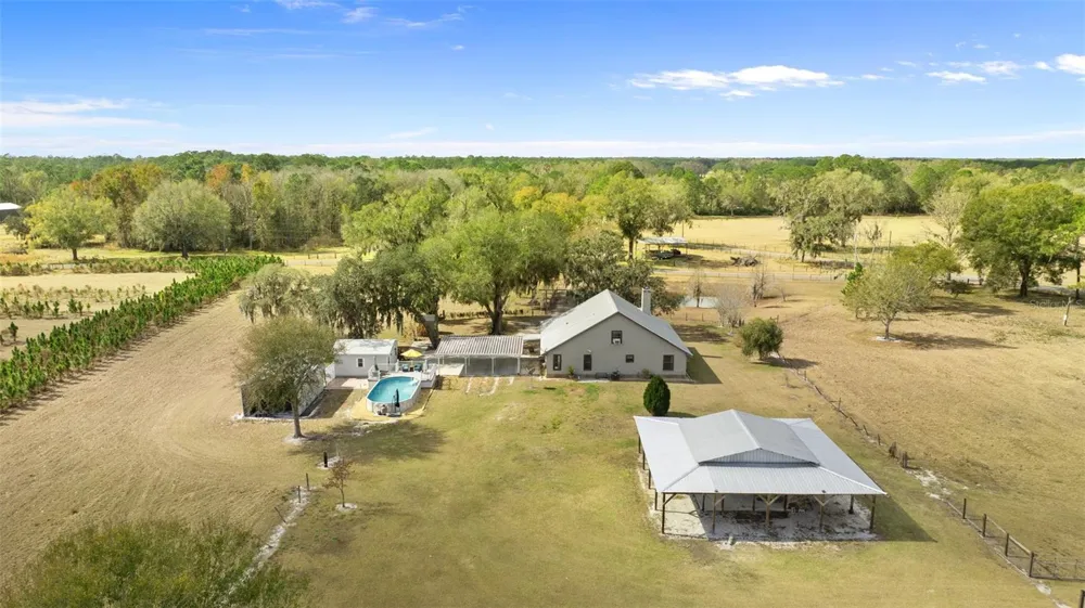 17620 POYNER ROAD Polk City, FL 33868