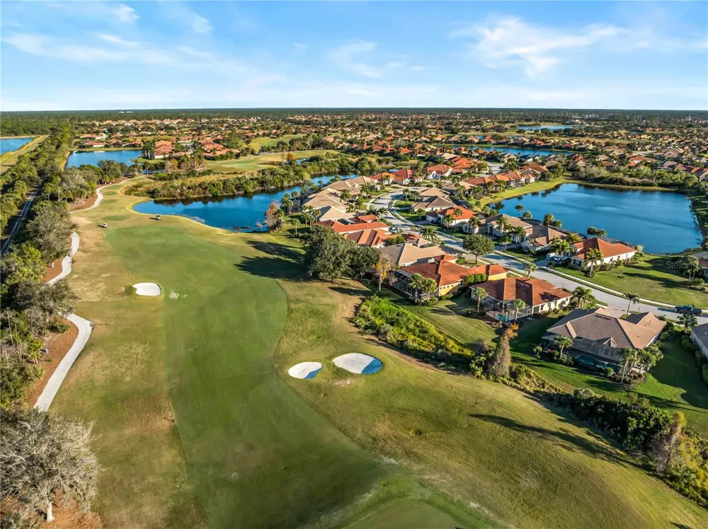 274 MONTELLUNA DRIVE North Venice, FL 34275