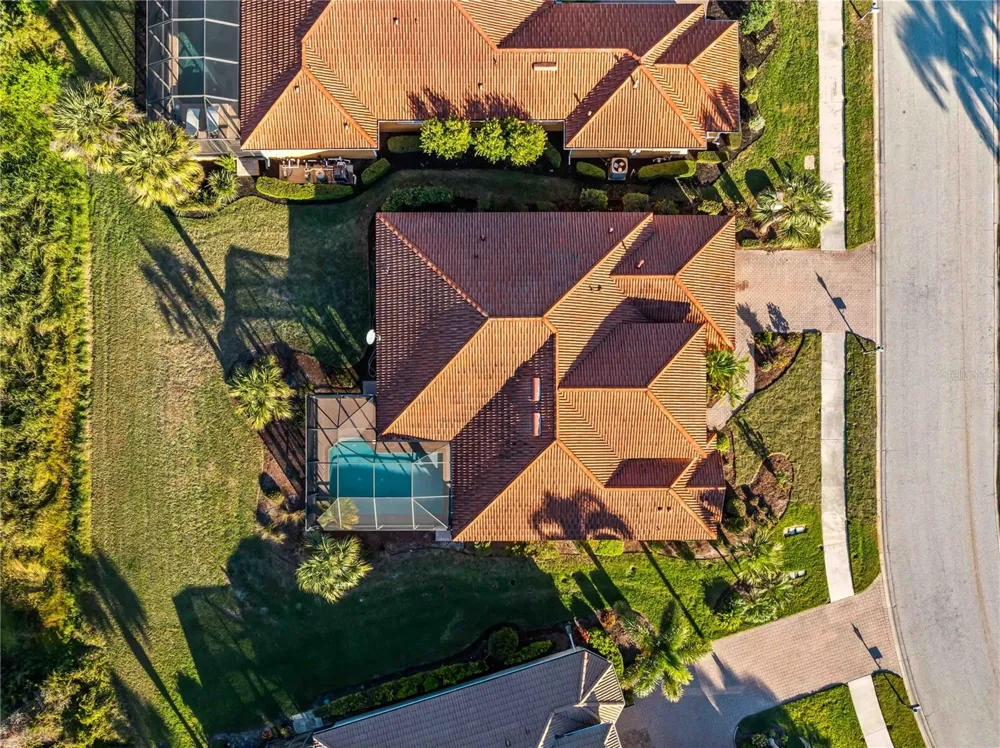 274 MONTELLUNA DRIVE North Venice, FL 34275
