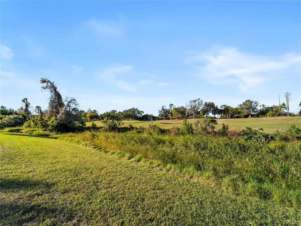 274 MONTELLUNA DRIVE North Venice, FL 34275
