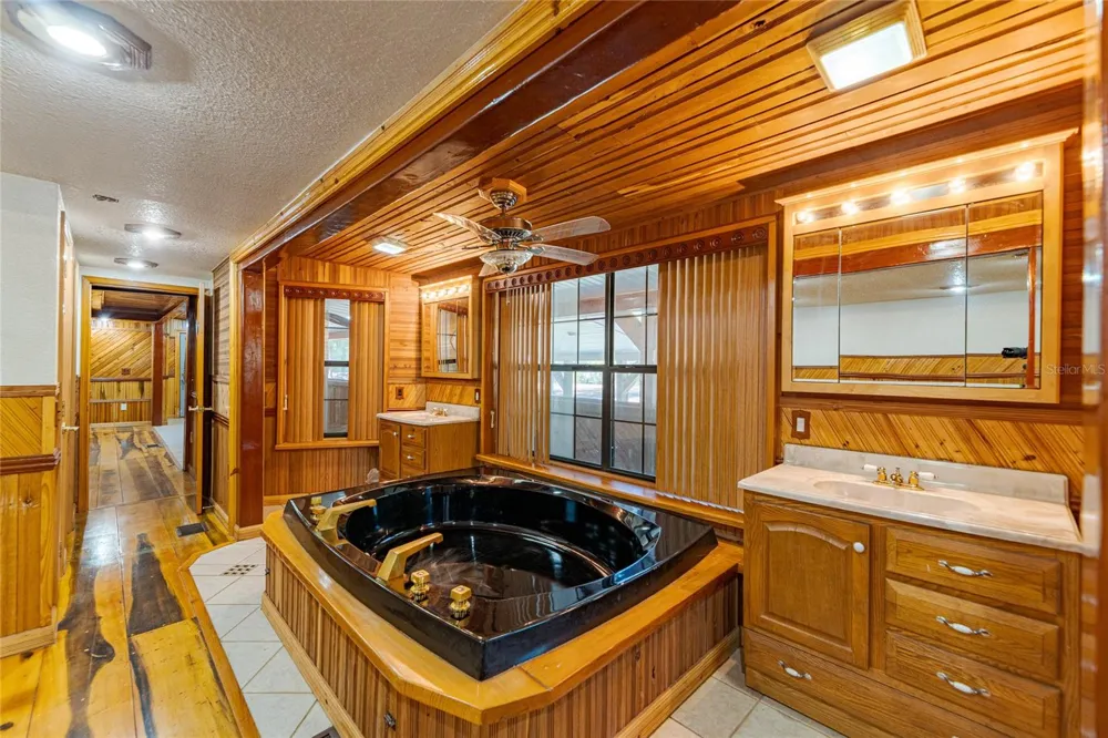 11053 MULBERRY LANDING ANNEX Hilliard, FL 32046