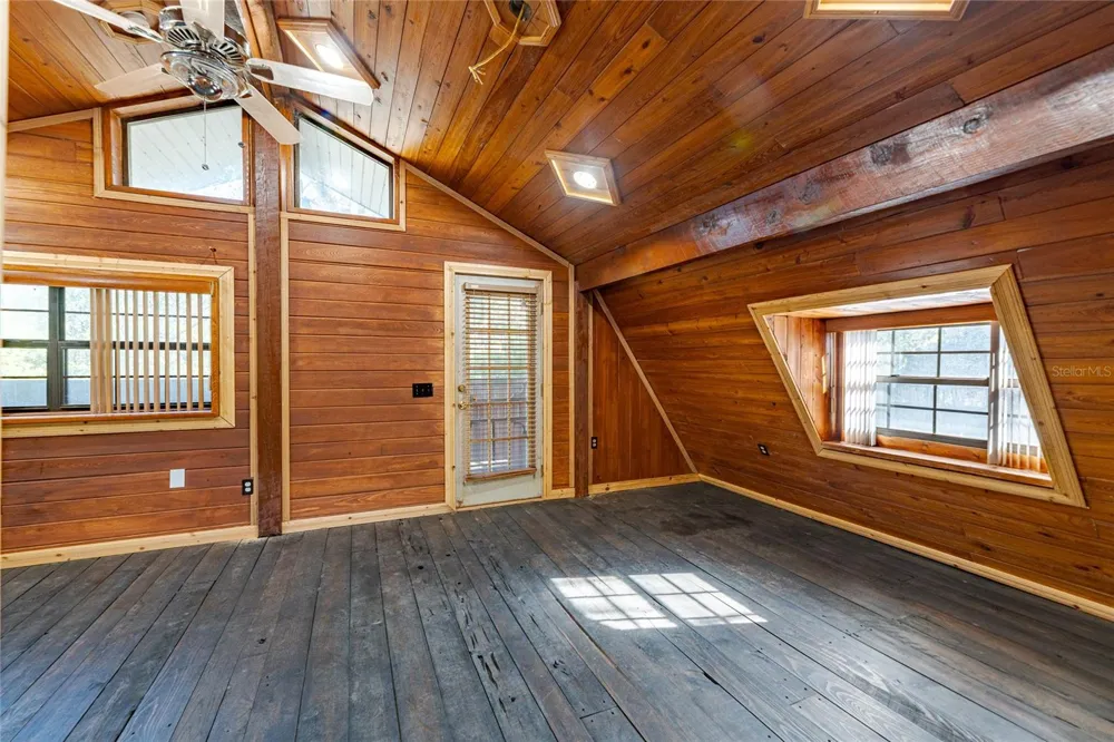 11053 MULBERRY LANDING ANNEX Hilliard, FL 32046