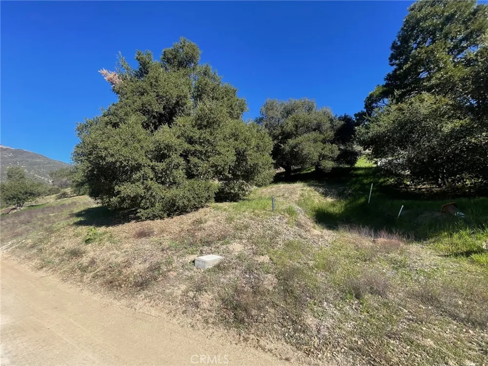 1 COR EL CAPITAN LOMITA Green Valley, CA 91350