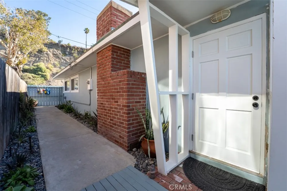 35697 Beach Road Dana Point, CA 92624
